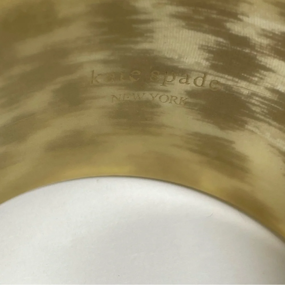 KATE SPADE IKAT RESIN POP ART LEOPARD BANGLE CUFF - Picture 4 of 13